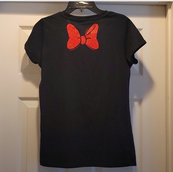 Disney Minnie Mouse Tee-shirt. - Picture 2 of 5
